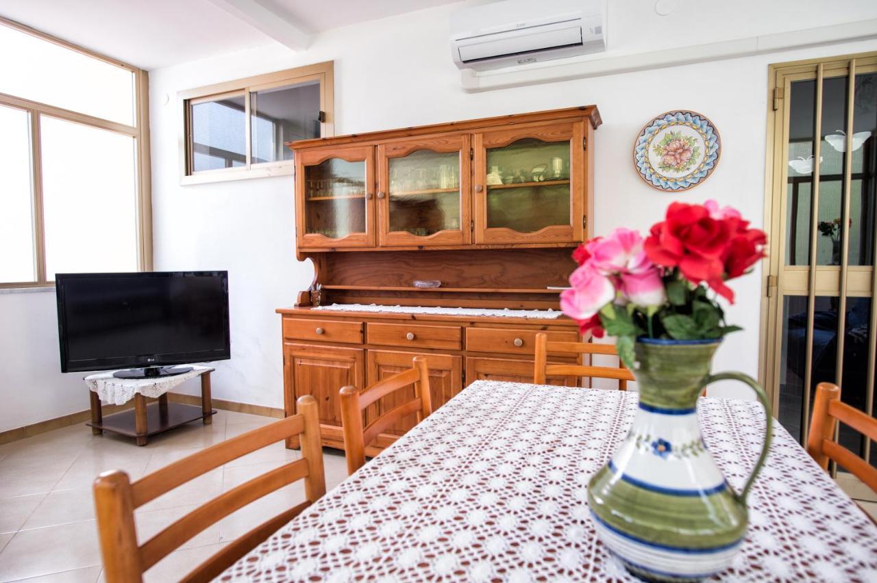 La Casa Gialla Виетри Экстерьер фото